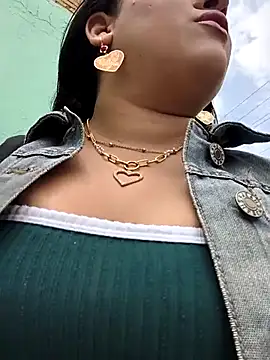 Snapshot of Kendra-daring chatting on 02/13/26, 05:53 Kendra-daring online show from 02/13/26, 05:53