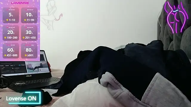 Scarlett mus online show from 02/07/26, 12:42