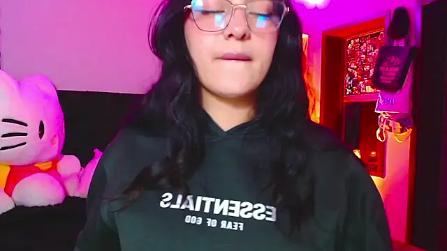 Snapshot of _MileyBerry chatting on 01/16/26, 06:17 MileyBerry online show from 01/16/26, 06:17