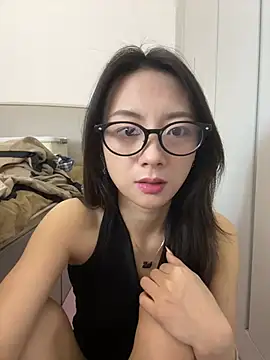 Jinmi125216 online show from 04/16/26, 12:39