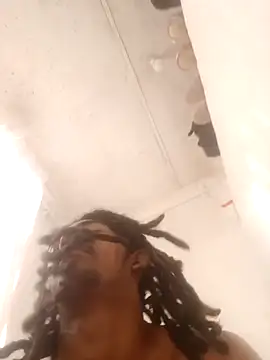 Eezxxx online show from 02/02/26, 05:39