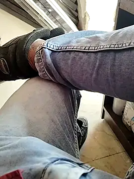 Roy   121 online show from 02/01/26, 05:28