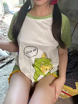 XndSeraphina online show from 04/16/26, 04:46