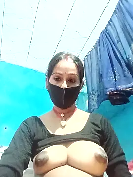 Nandani-758 online show from 04/29/26, 10:41
