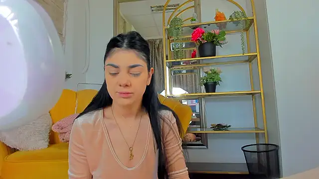 SerennaNoir online show from 01/09/26, 06:38