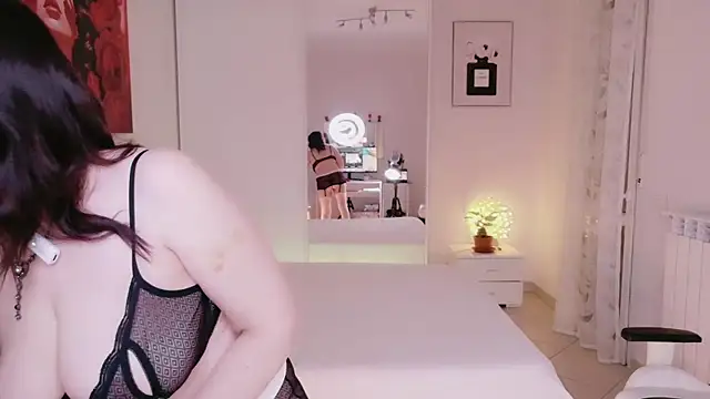 FlirtyFox  online show from 11/30/25, 01:53