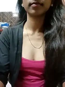 Roja   online show from 12/20/25, 12:56