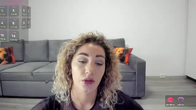 rossana doll online show from 12/21/25, 12:23