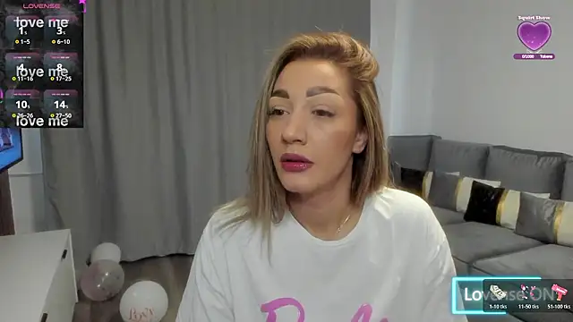 rossana doll online show from 02/18/26, 07:15