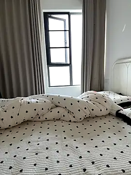 Snapshot of Momo168168 chatting on 12/01/25, 04:06 Momo168168 online show from 12/01/25, 04:06