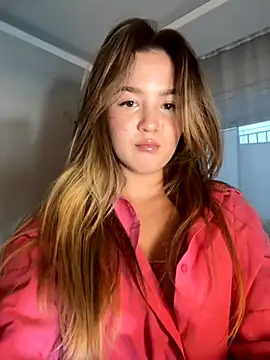 Snapshot of rinablu chatting on 11/21/25, 02:38 rinablu online show from 11/21/25, 02:38