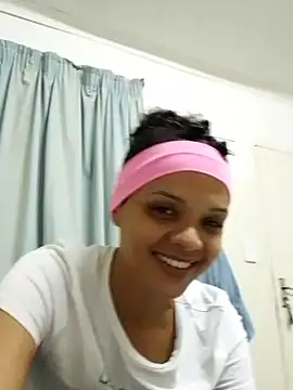 Snapshot of Cadence28 chatting on 02/02/26, 10:36 Cadence28 online show from 02/02/26, 10:36