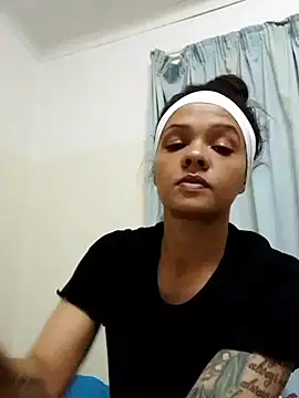 Snapshot of Cadence28 chatting on 02/07/26, 07:23 Cadence28 online show from 02/07/26, 07:23