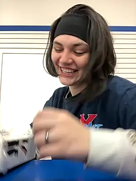 Kora Kat online show from 12/14/25, 07:47