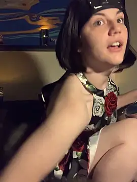 Kora Kat online show from 12/15/25, 12:48