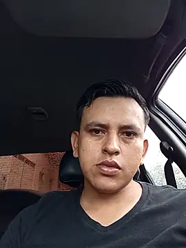 Snapshot of art-e9-2 chatting on 11/21/25, 11:53 art-e9-2 online show from 11/21/25, 11:53