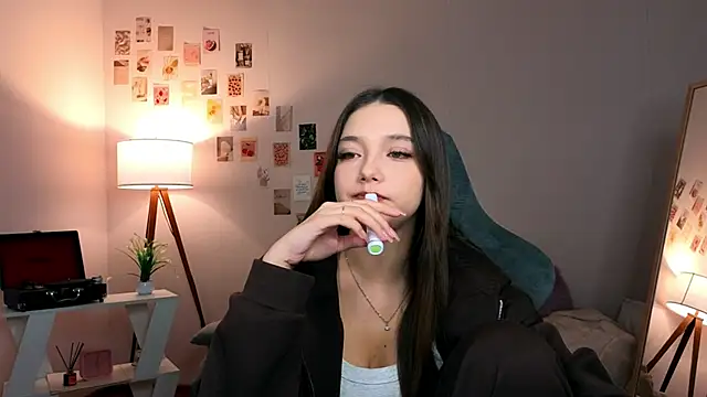 Vexorine online show from 02/23/26, 07:22