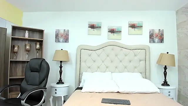 molly madisson  online show from 02/11/26, 12:32