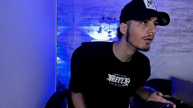 Emir Ozan  online show from 12/20/25, 11:28