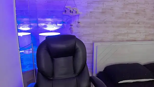 Emir Ozan  online show from 02/05/26, 07:07