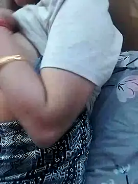 Priya Sharma04 online show from 03/25/26, 08:15