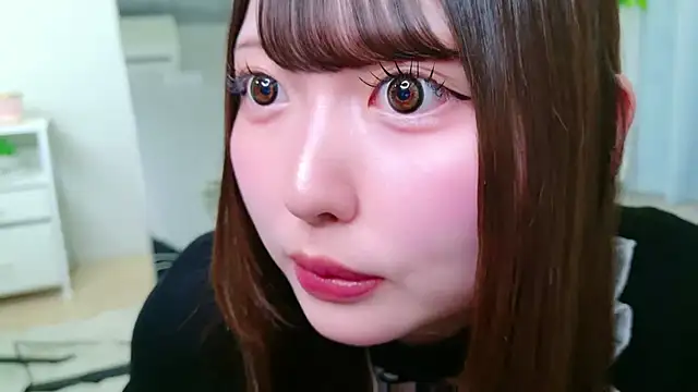 Snapshot of _Sakura_F chatting on 04/09/26, 03:39 Sakura F online show from 04/09/26, 03:39