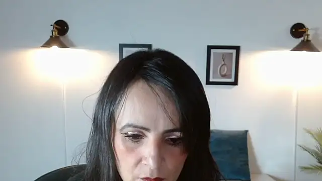 Juliana  lx online show from 04/11/26, 02:10