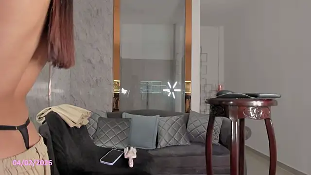 MafeArias23 online show from 02/04/26, 12:22