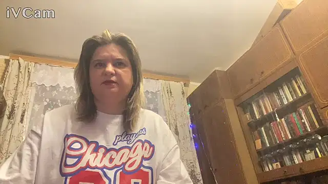 Snapshot of GRETTABABY chatting on 11/30/25, 04:11 GRETTABABY online show from 11/30/25, 04:11