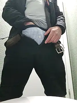 Sebgeneve online show from 01/05/26, 06:44