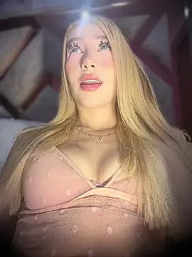 valeryfox   online show from 02/20/26, 12:07