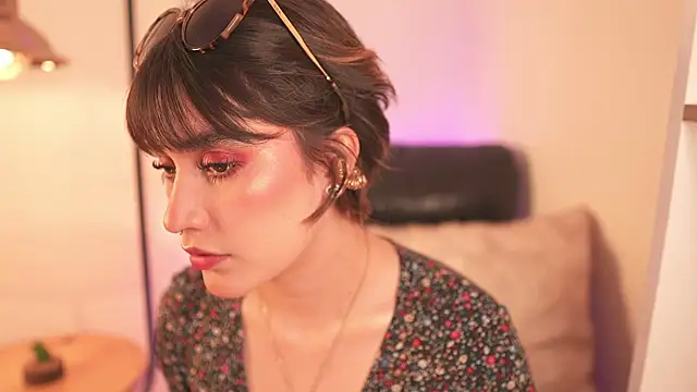 Mackenzie Lia online show from 01/08/26, 06:43