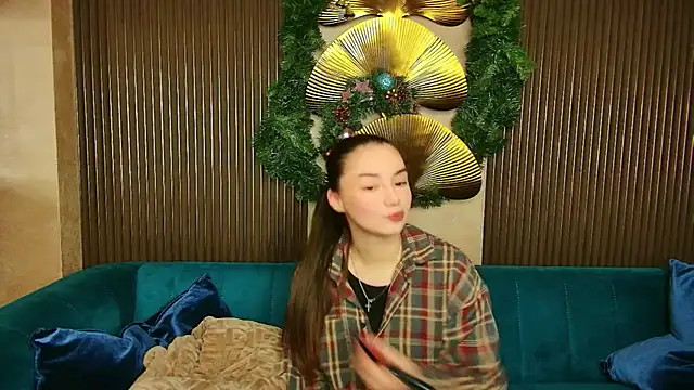 Amber Bond online show from 01/11/26, 05:56