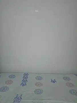 mila curvy online show from 12/03/25, 07:16