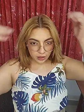 mila curvy online show from 01/16/26, 05:11