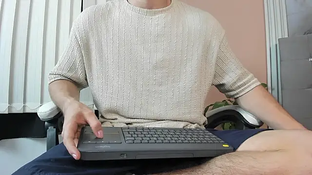 eren jeager online show from 03/12/26, 01:34