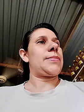 MIA-LARIOS online show from 04/08/26, 02:06