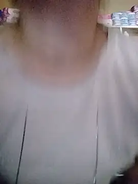 MIA-LARIOS online show from 05/29/26, 02:59