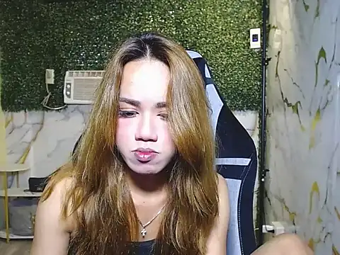 Snapshot of imadriana12 chatting on 11/26/25, 06:20 imadriana12 online show from 11/26/25, 06:20