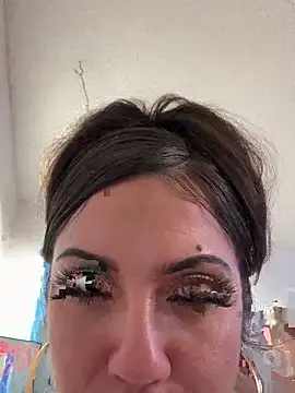 juicyonjuicy online show from 11/21/25, 12:37