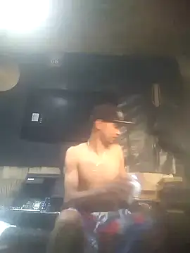 Gzinho69ik online show from 11/29/25, 09:29