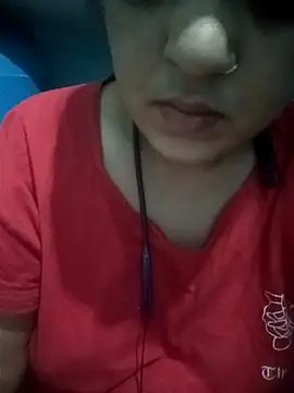 Snapshot of Priya_089 chatting on 05/07/26, 11:43 Priya 089 online show from 05/07/26, 11:43