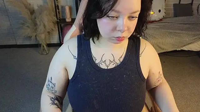 Snapshot of Vlada_vv chatting on 03/03/26, 05:57 Vlada vv online show from 03/03/26, 05:57