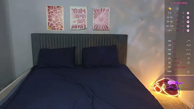 Snapshot of Vlada_vv chatting on 03/12/26, 05:57 Vlada vv online show from 03/12/26, 05:57