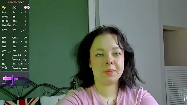 Snapshot of Vlada_vv chatting on 04/11/26, 05:34 Vlada vv online show from 04/11/26, 05:34