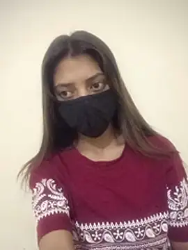 Lovely--girl online show from 04/04/26, 04:44