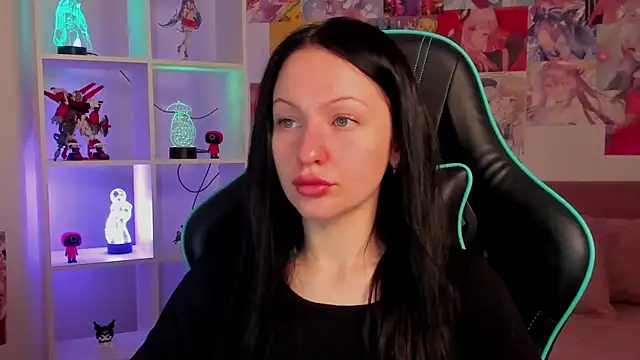 NaomiBlakes online show from 02/25/26, 05:50