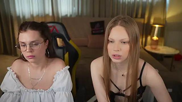 Charlotte Dreams online show from 04/30/26, 11:27