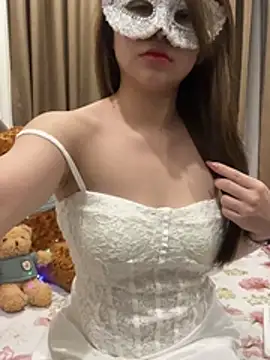 Queen-of-Love online show from 03/10/26, 11:48