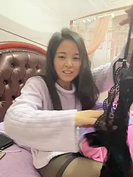 tianwei2567 online show from 12/03/25, 12:18